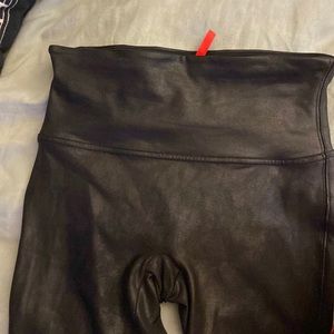 Spanx Faux Leather leggings size M